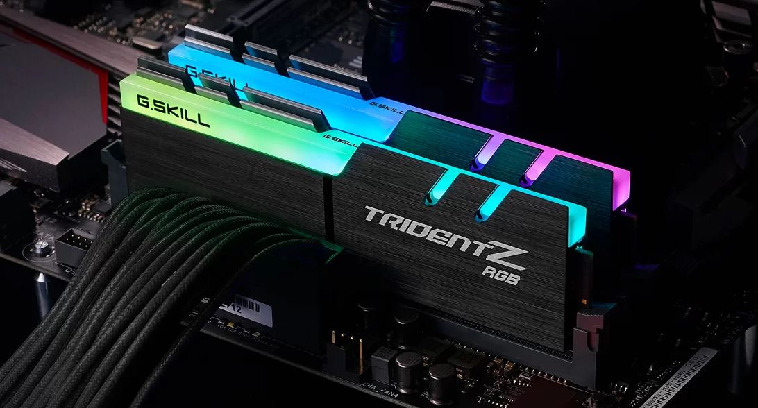 G.SKILL F4-3200C16D-64GTZR 64GB (2 x 32GB)/ DDR4 3200 MT/s/ Timings 16-18-18-38/ Voltage 1.35 V/ XMP 2.0/ TZ RGB - Image 2