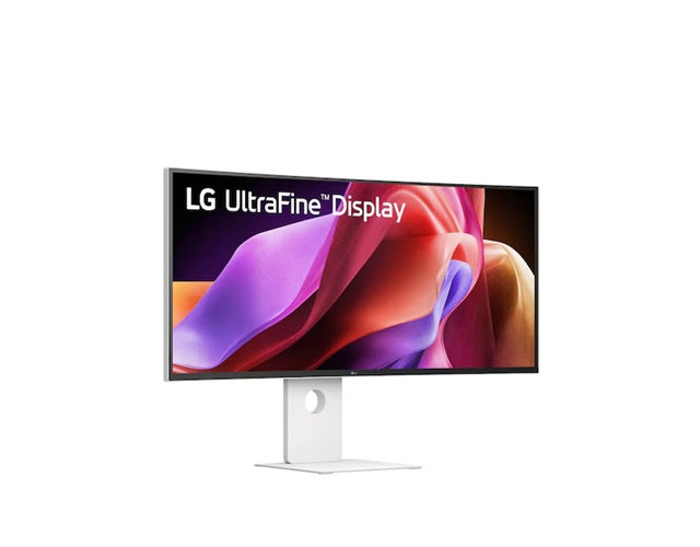 LG UltraFine™ 40" 5K2K Nano IPS Black Monitor with 5120x2160 resolution, HDR True Black 600, Thunderbolt™ 5, DCI-P3 99%, and 120Hz refresh rate - Image 2