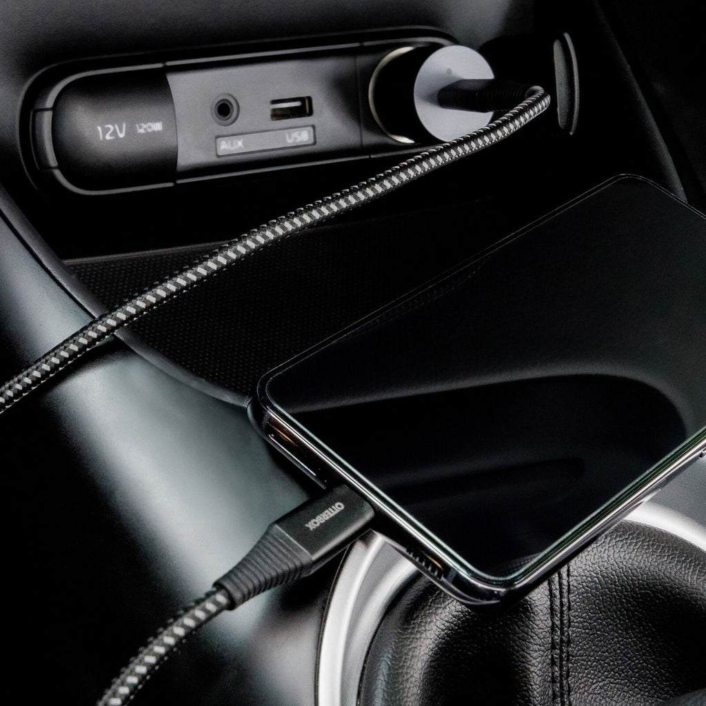 OtterBox 72W USB-C Triple Port Premium Pro Fast Car Charger - Black (78-80899),1x USB-A (12W), 2x USB-C (30W),Fast-Charging for Samsung & iPhone - Image 4