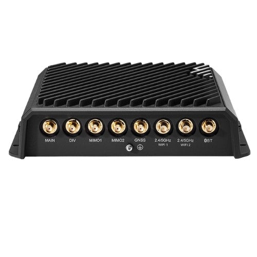 Cradlepoint R1900E Mobile Ruggedized Router, 5G Low/Mid-Band, Essential Plan, 4x SMA cellular connectors, 4x GbE Ports, Dual SIM, 5 Year NetCloud - Image 2