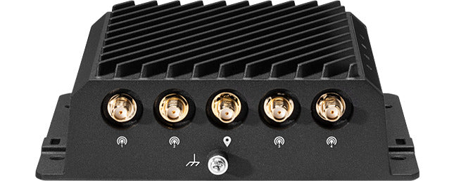 Cradlepoint R980 5G Mobile & IOT Ruggedized Router, Essential Plan, 5G & Cat 19 LTE, 2x GbE Ports, Dual SIM, 1xUSB2.0, 940 Mbps,5G SASE,5Year NetCloud - Image 3
