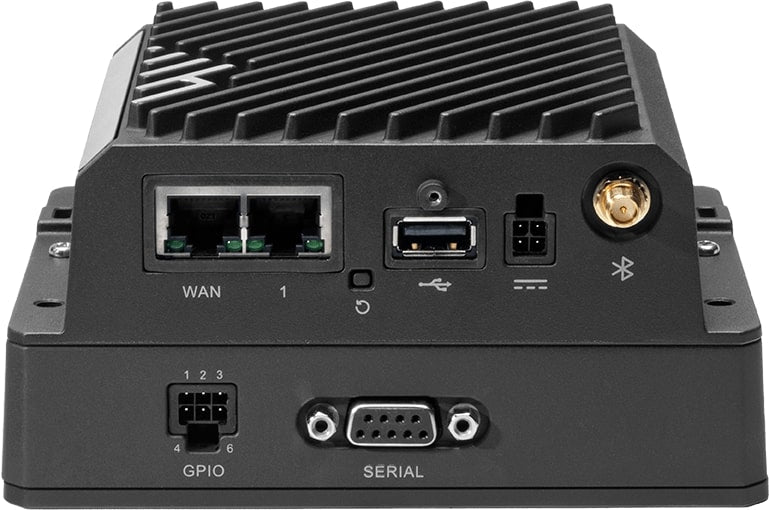 Cradlepoint R920 Managed Accessory - Modular Modem, GPIO, and Serial (modem sold separately) - Image 2