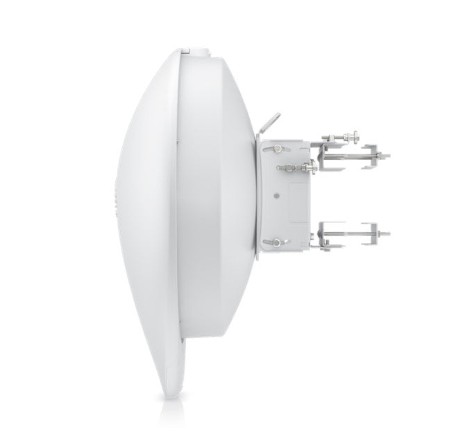 EOL - Ubiquiti airFiber 60 Xtreme-Range,Multi-gigabit, 60 GHz Bridge for Long-distance Links, 15+ km, 2.7 Gbps duplex, 1 GbE, 1 10G SFP+ port, - Image 2