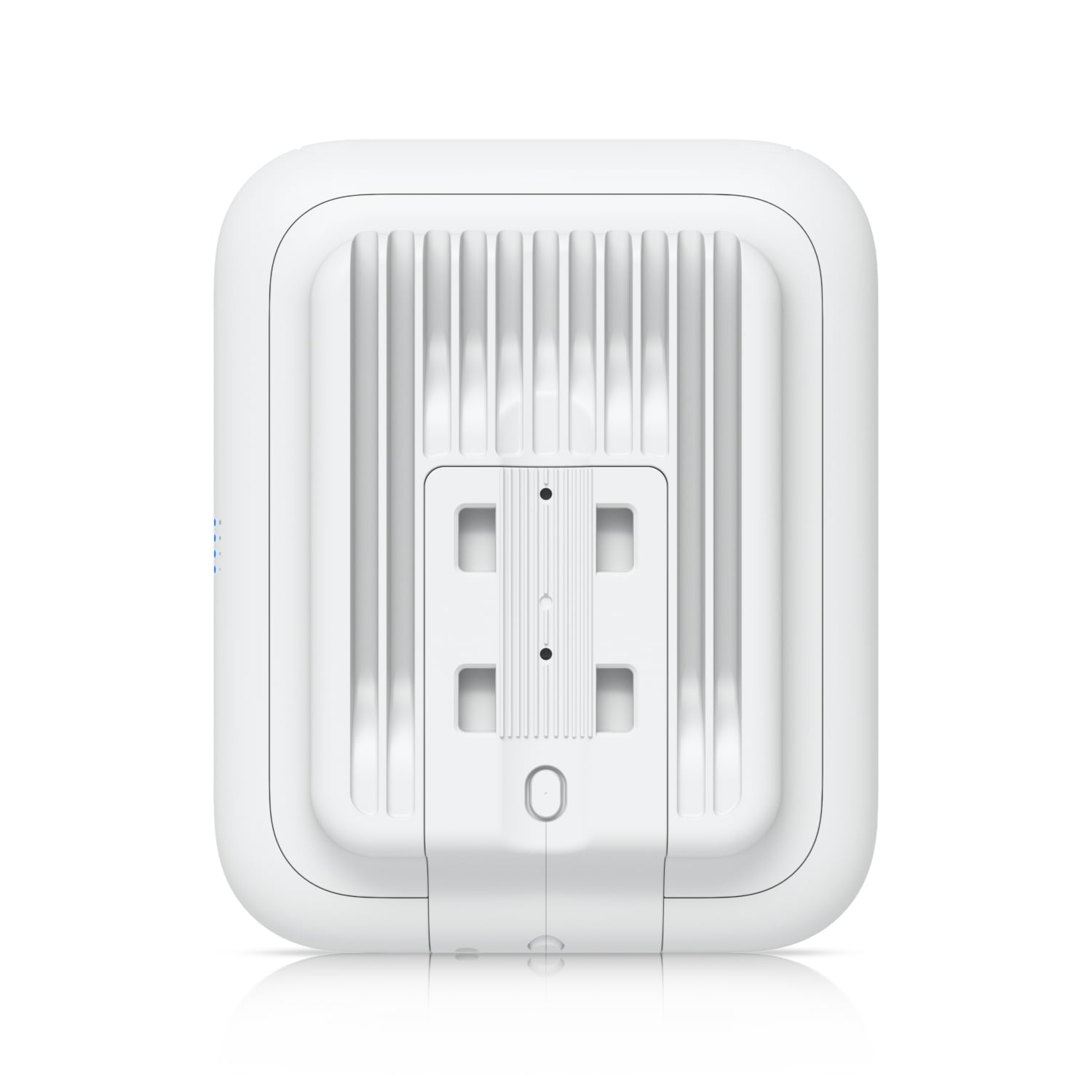 Ubiquiti U7 Outdoor, 4 Spatial Streams, 465 m²  Coverage, 200+ Devices, PoE+ Power, 2.5 GbE Uplink, Versatile Wall& Pole Mounting - Image 2