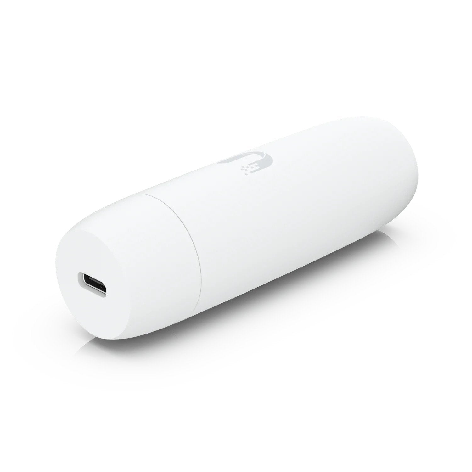 Ubiquiti PoE Adapter to USB-C,  for Protect WiFi Cameras, Suitable for G4 Instant & G4 Doorbell Pro, White  **NO USB C CABLE INCLUDED** - Image 3