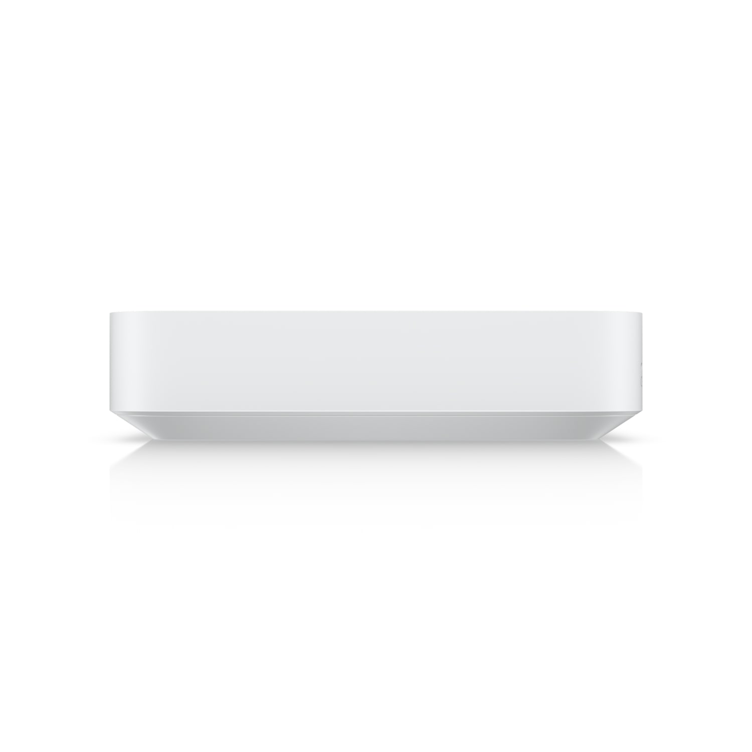 Ubiquiti Cloud Gateway Ultra, Multi-WAN, (4) GbE RJ45 ports, (1) 1/2.5 GbE RJ45 ports, USB Type C, 5V DC/3A, 100–240V AC,  Max 6.2W - Image 3