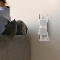 TP-Link RE405BE BE6500 Dual-Band Wi-Fi 7 Range Extender with BE6500 speeds, MLO, 160MHz, 4× antennas, EasyMesh, and 2.5G Ethernet port - Image 4