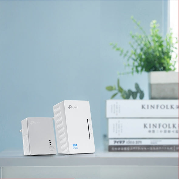 TP-Link TL-WPA4220 KIT 300Mbps AV600 Wi-Fi Powerline Extender Starter Kit 600Mbps HomePlug AV 300Mbps Wireless 2x100Mbps LAN 2.4GHz 802.11bgn 300m ran - Image 3