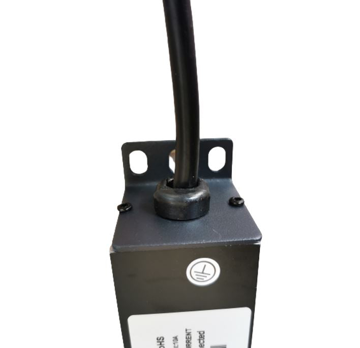 LDR 8-Port 10A Power Distribution Unit AU Approved - 8x 3-Pin AU/NZ Outlets/Slots - 1U Vertical Mount - Image 3