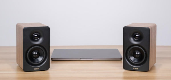 Edifier M60 CLASSIC OAK Product Deck | M series speakers