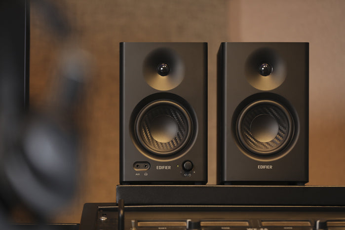 Edifier MR4 Studio Monitor - Smooth Frequency, 1" Silk Dome Tweeter, 4"  Diaphragm Woofer, Wooden, RCA TRS, AUX, Ideal for Content Creators -Black - Image 4