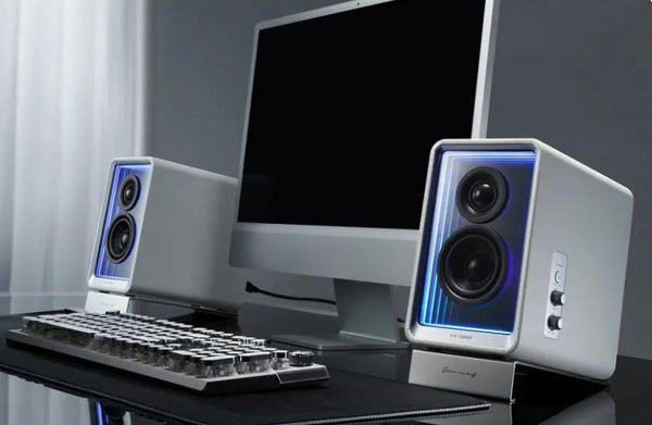 Edifier QR65 WHITE Desktop Active Monitor with GaN Charger
