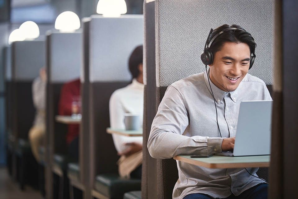 Jabra Evolve2 30 SE Wired USB-C/A UC Stereo Dual Headset, Lightweight & Durable, Noise Isolating Ear Cushions, Plug-and-play, 2-Mic, 2Yr Warranty - Image 3