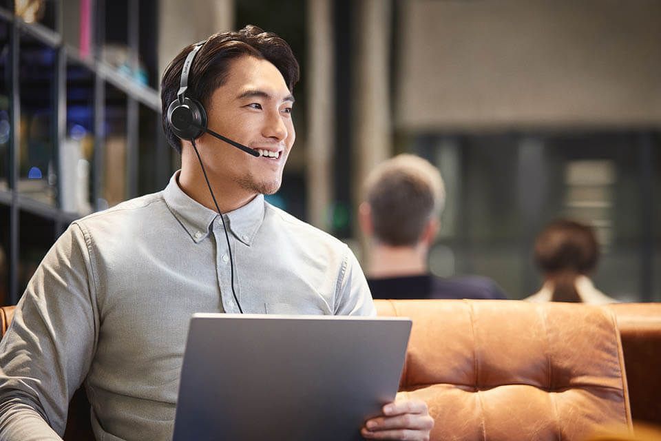 Jabra Evolve2 30 SE Wired USB-C/A UC Mono Headset, Lightweight & Durable, Noise Isolating Ear Cushions, Plug-and-play, 2-Mic, 2Yr Warranty - Image 4