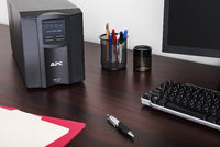 APC Smart-UPS 1000VA/700W Line Interactive UPS, Tower, 230V/10A Input, 8x IEC C13 Outlets, Lead Acid Battery, SmartConnect Port & Slot - Image 3